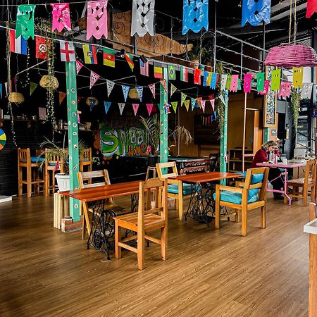 Lobo Hostel La Paz Ngoại thất bức ảnh