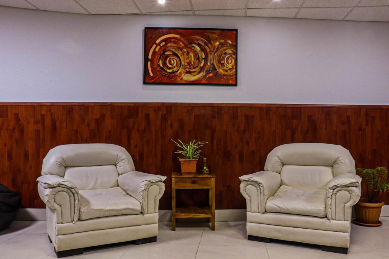 Lobo Hostel La Paz Ngoại thất bức ảnh