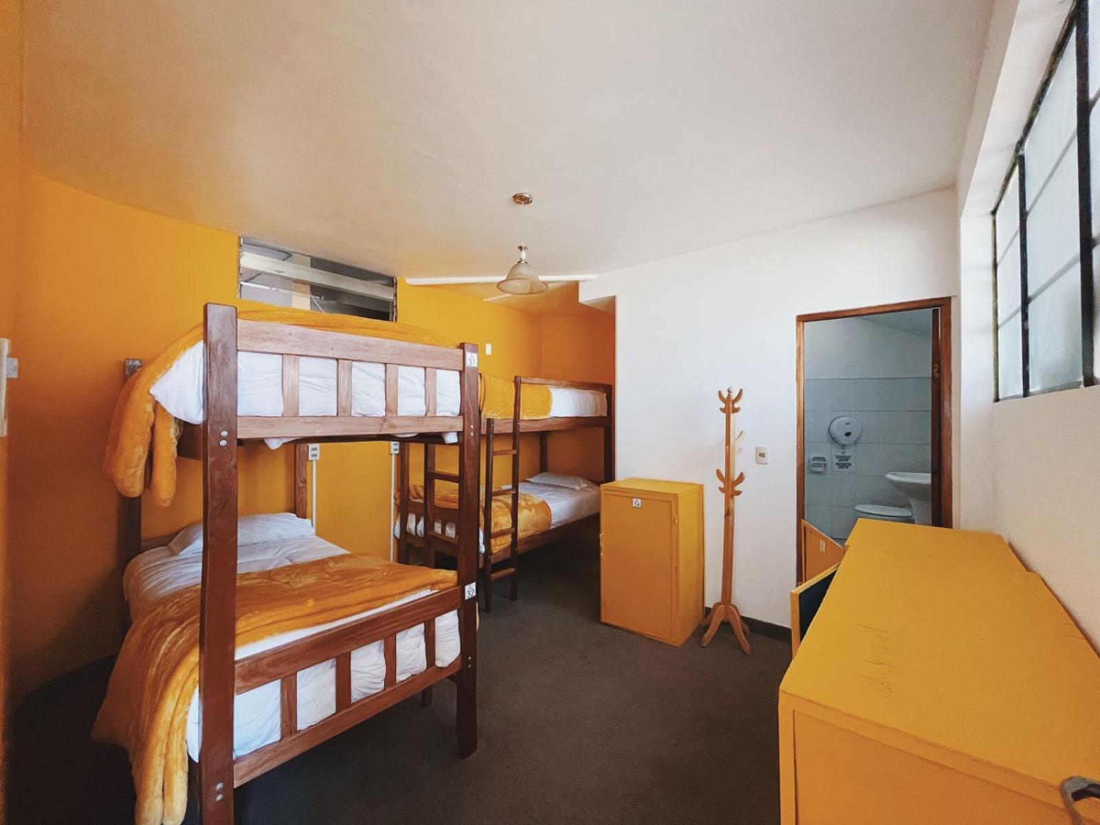 Lobo Hostel La Paz Ngoại thất bức ảnh