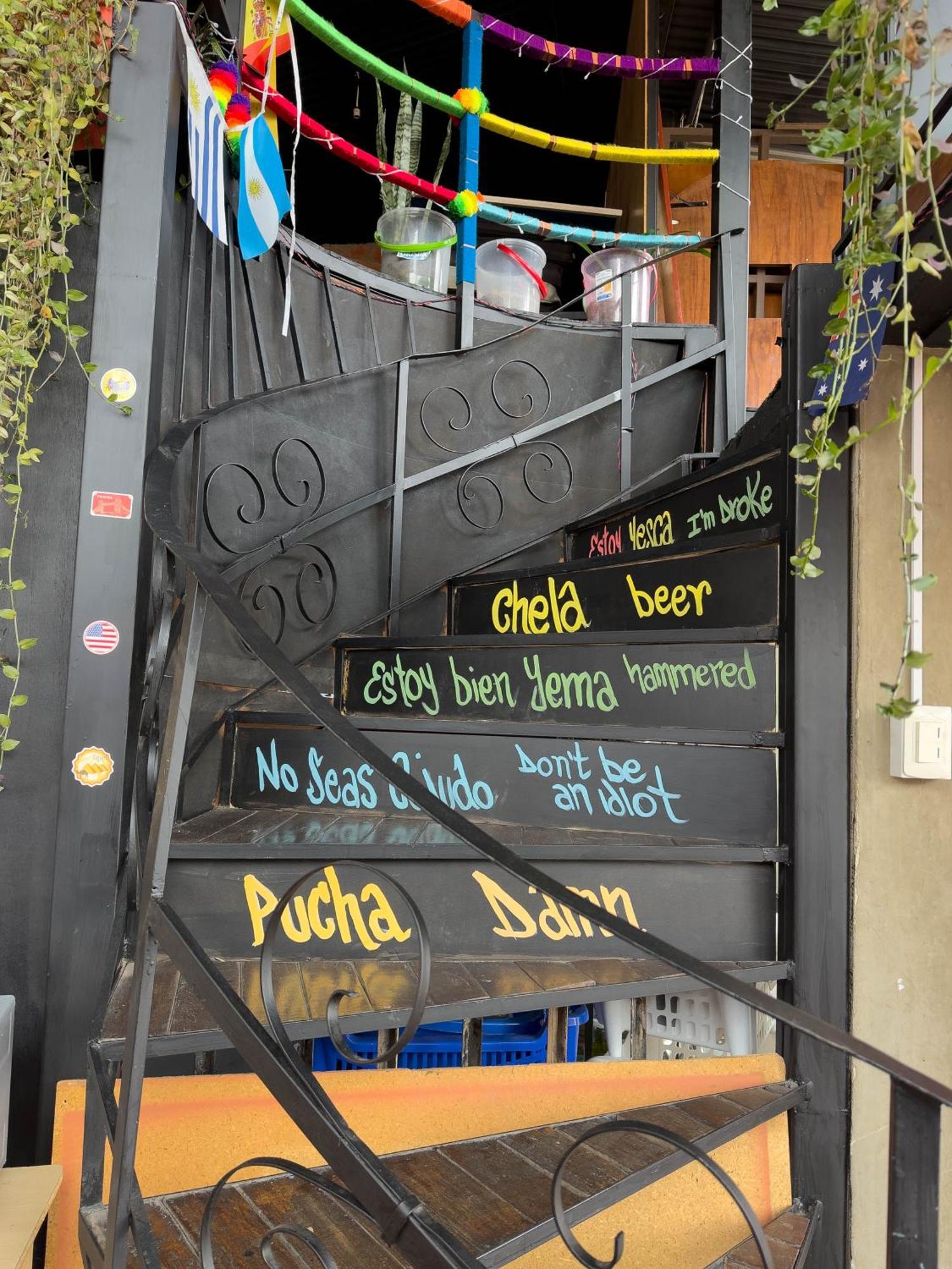 Lobo Hostel La Paz Ngoại thất bức ảnh