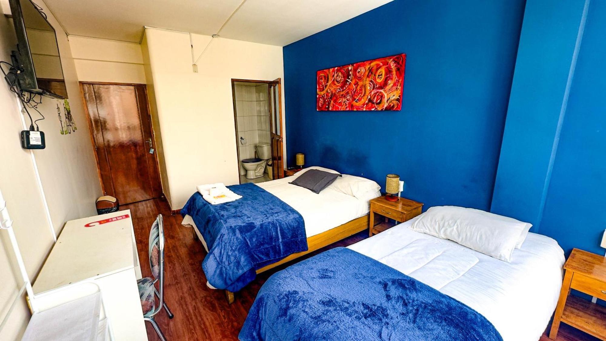 Lobo Hostel La Paz Ngoại thất bức ảnh