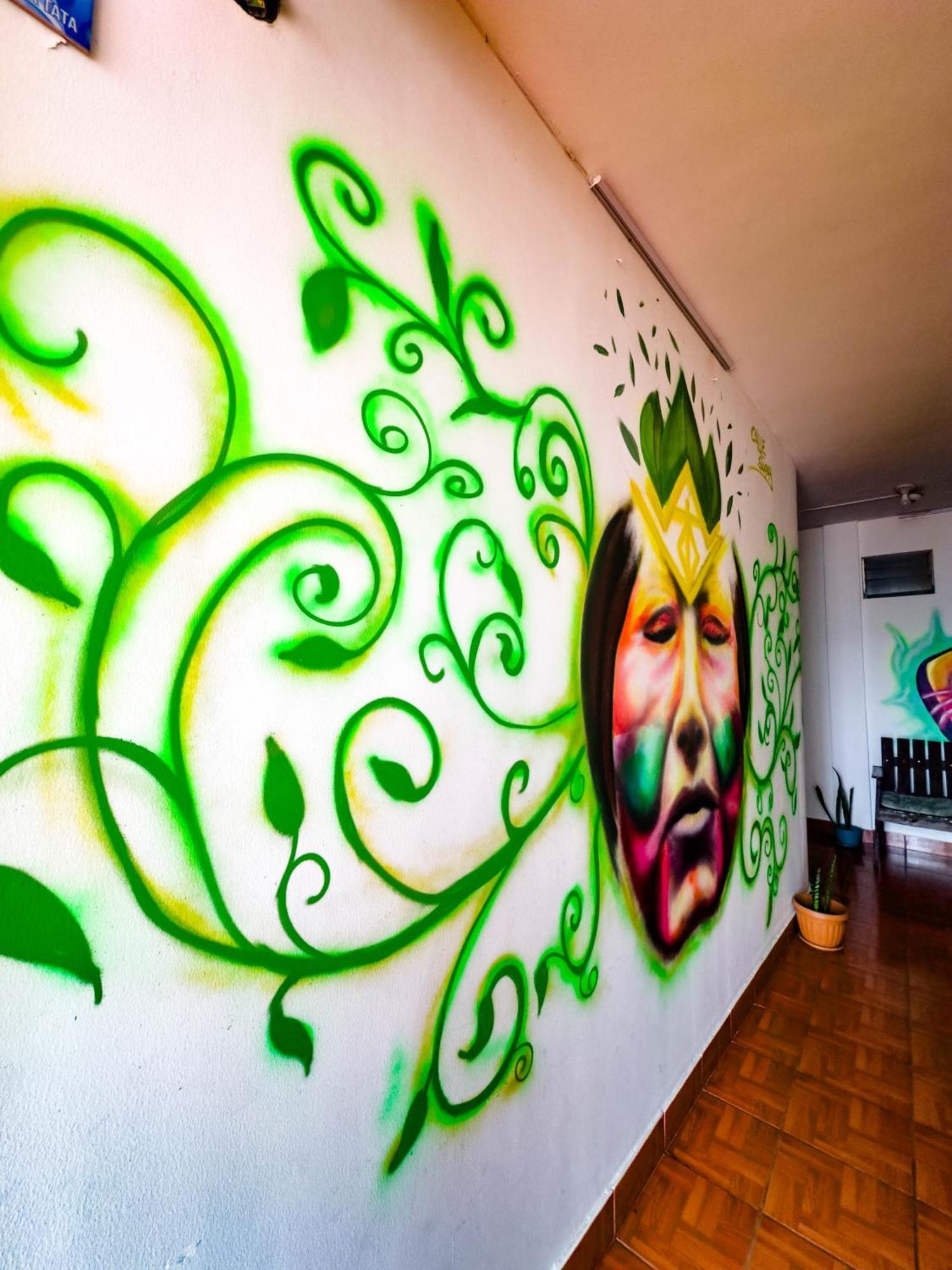 Lobo Hostel La Paz Ngoại thất bức ảnh