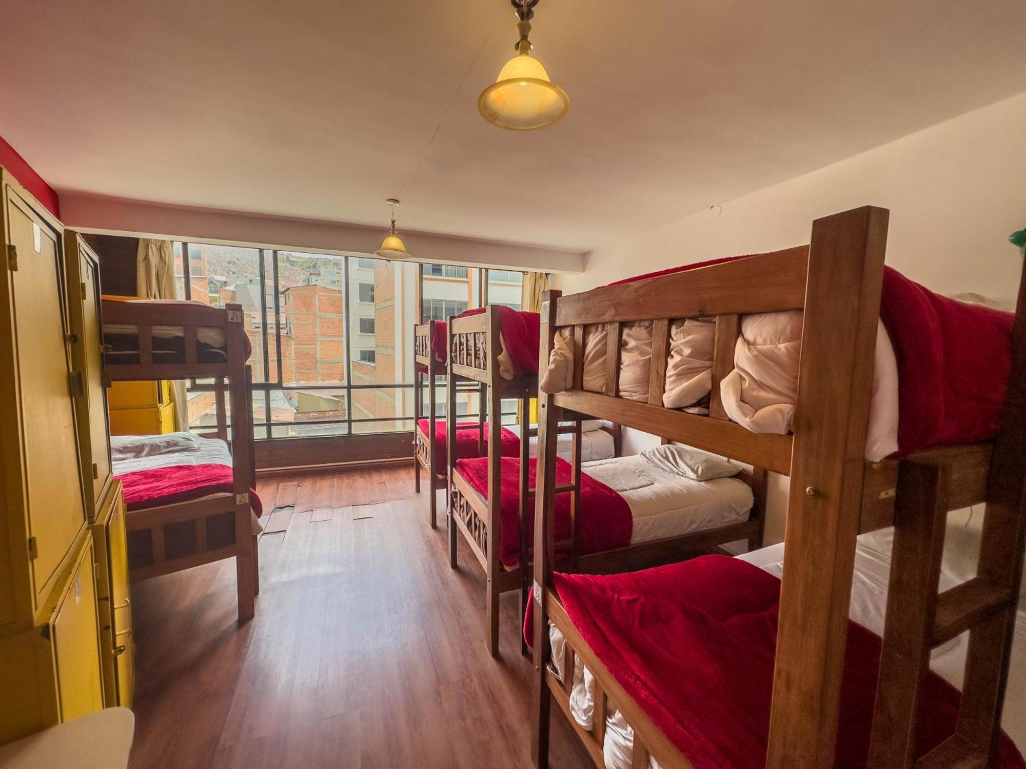 Lobo Hostel La Paz Ngoại thất bức ảnh